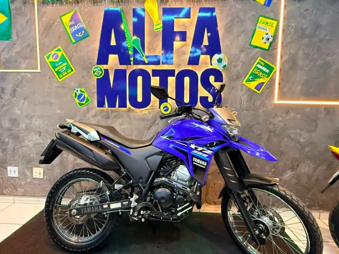 YAMAHA XTZ 250 LANDER AZUL 2024
