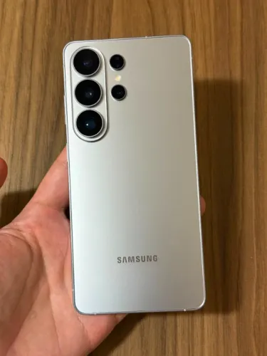 Galaxy S26 Ultra - 256 GB - 1 Mês de Uso - Aceito Trocas (12x 516)