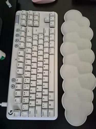 Teclado gamer logitech G713