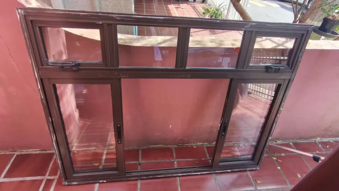 Janelas usadas - ótimo estado