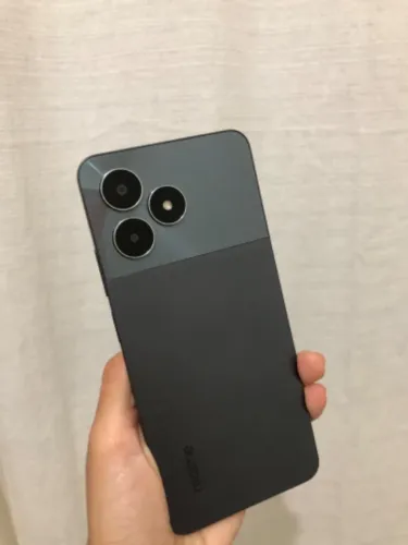 Vendo Smartphone (REALME NOTE 50) - na cor azul/grafite, versão de 64GB de memória interna