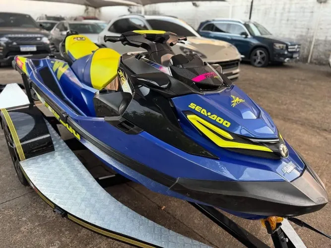 Vendo Jet Ski Seadoo Wake Pro 230