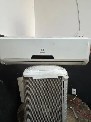 AR CONDICIONADO 18000 BTUS