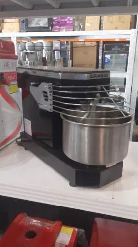 Amassadeira Espiral Braesi 5kg AES-05 10 Velocidades Bivolt