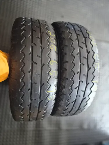 2 pneus 205/65/15 wanli reaberto (280 em 3× no ct