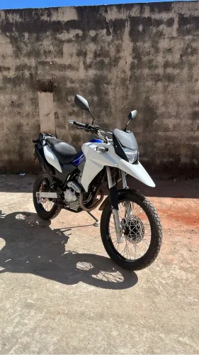 Xre 300 ano 2018