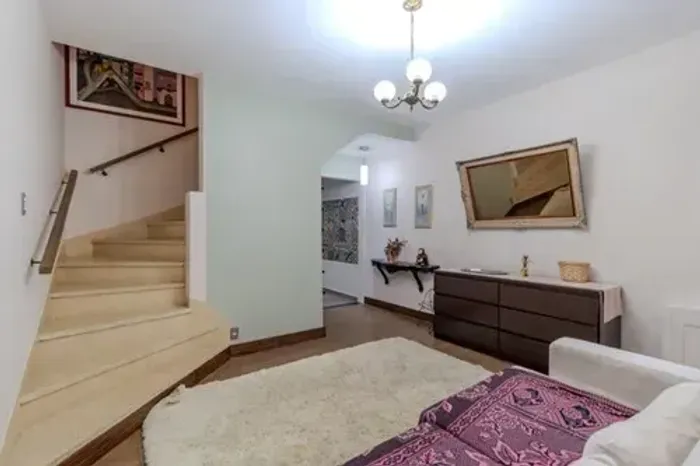 Casa de Vila Charmosa, 98m², Itaim Bibi, São Paulo