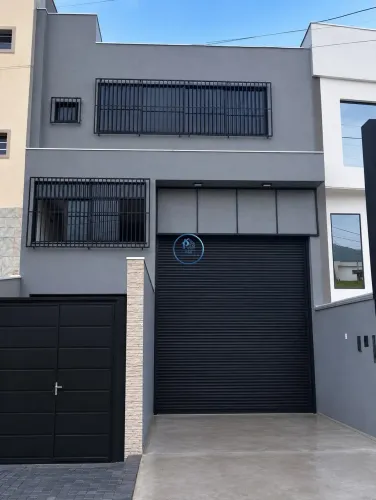 Galpão / Depósito / Armazém Para Alugar no bairro Laranjeiras em Caieiras