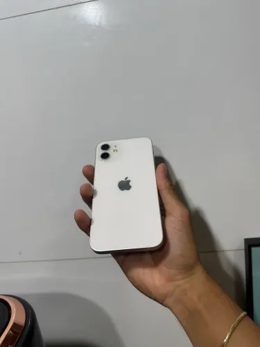 IPHONE 11 64gb