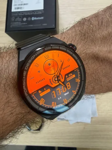 Smartwatch Huawei GT 3 - Porsche Design usado, como novo