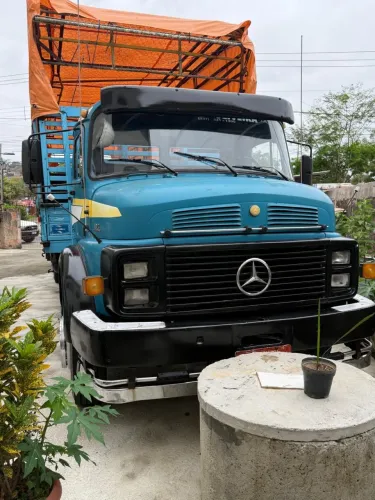 Vendo MB 1313 truck ano 84