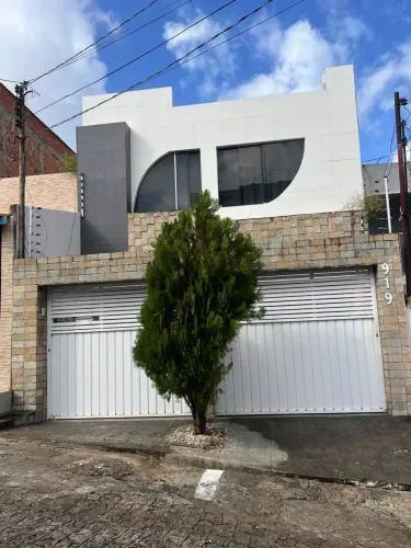 Duplex para venda com 242 metros quadrados com 4 quartos em Suíça - Aracaju - SE
