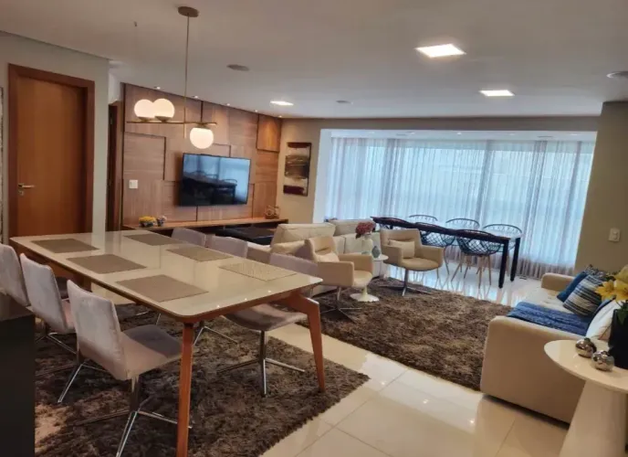 Apartamento de alto padrão no Alto da Glória