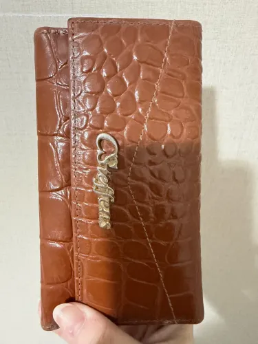 Carteira couro Carmen Steffens