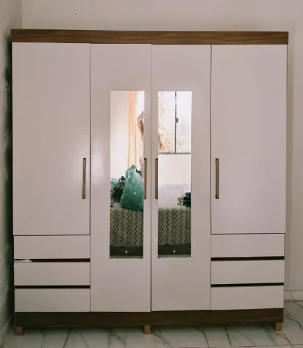Guarda roupa casal