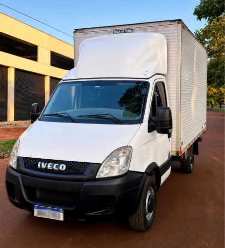 Iveco Daily Chassi 35s14 3.0 16V Diesel Mec. (e5) 2019
