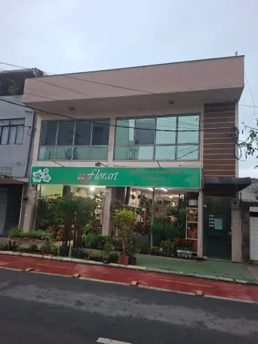 Sala Comercial no Centro com 45 m2 em local nobre para Locação .