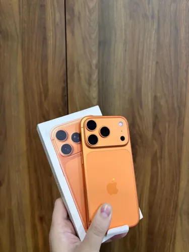 iPhone 17 pro maxx impecável com garantia / mando brindes