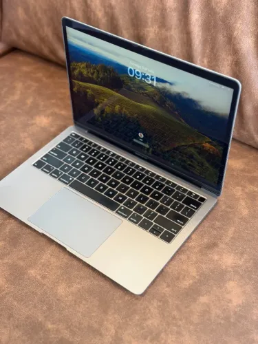 MacBook Air, Tela Retina, Cor Space Gray, Intel Core i5 dual-core, 256 GB, 2018