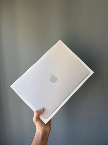 MacBook Neo 256GB Prata Lacrado
