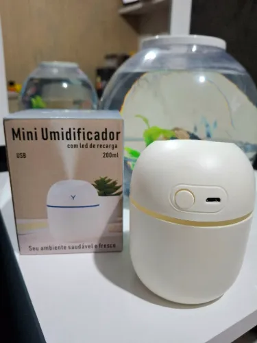 Mini umidificador