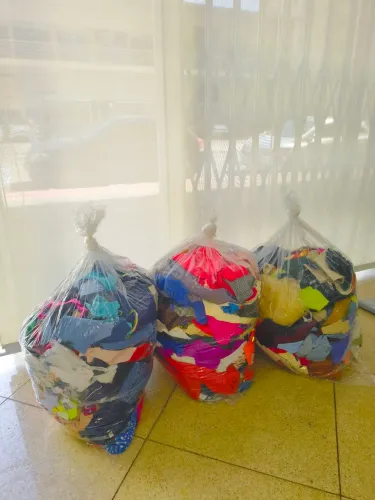 Retalhos de tecidos - 3 sacos por R$ 150,00
