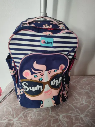 Mochila puket usada