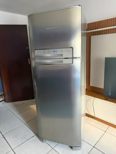Geladeira Electrolux Frost Free linda inox entrego 