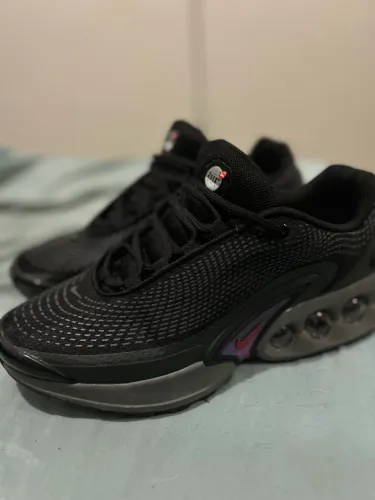 Nike Dn - Usado 1 vez, Tamanho 41