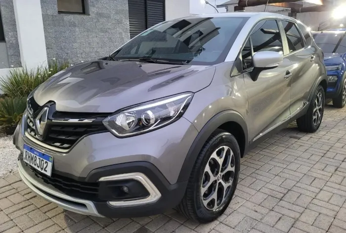 Renault Captur Intense 1.3 TB 16V Flex 5P AUT 2022
