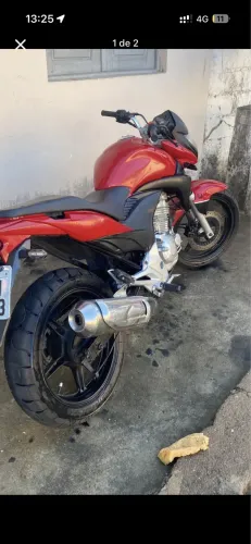 Vendo cb300 ano 2010
