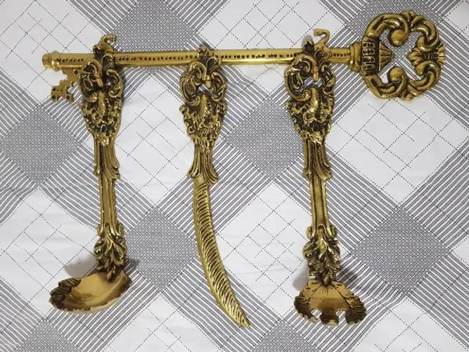 Conjunto de bronze (Chave + Concha + Faca + Garfo)