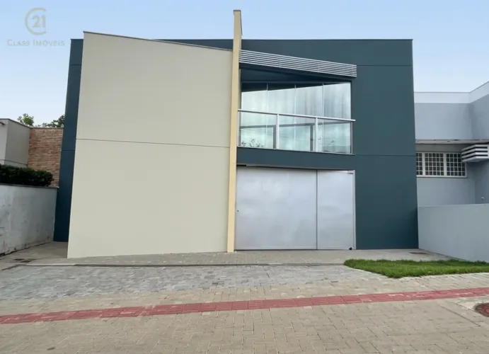 Casa para alugar em Londrina, Jardim Presidente, com 5 quartos, com 980 m²