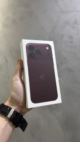 TOP - iPhone 18 Pro Max 256GB - Lacrado - Bordô - Pronta Entrega
