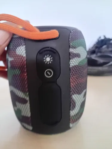 Caixa de som tipo jbl