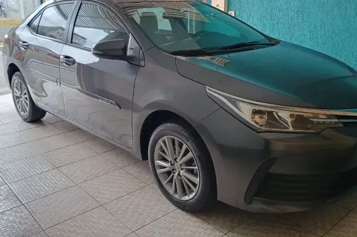 Toyota Corolla GLI 1.8 Flex 16V Aut. 2018