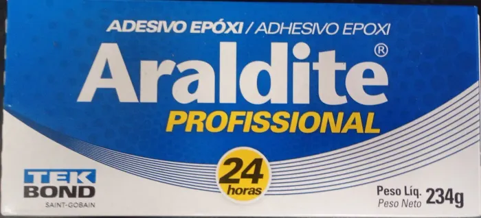 Araldite profissional 234grs ( TENHO 12 UNIDADES DISPONÍVEIS. VALOR UN)