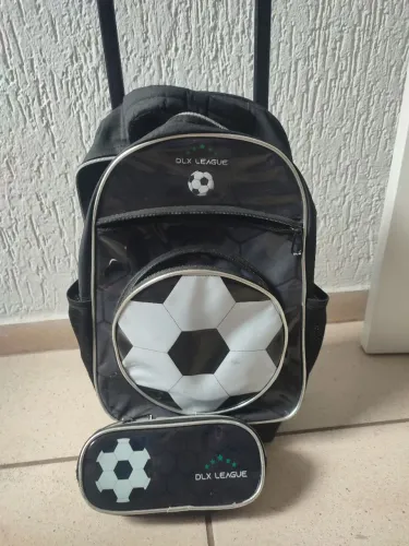 Mochila Rodinhas Futebol