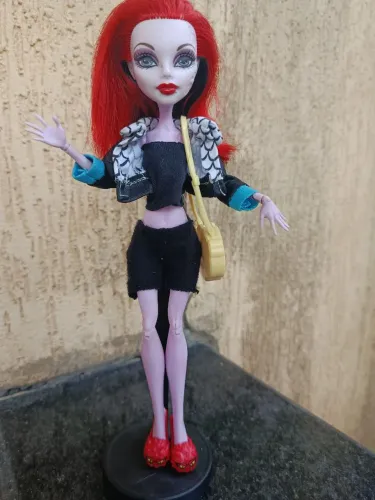 Boneca Monster hight operetta
