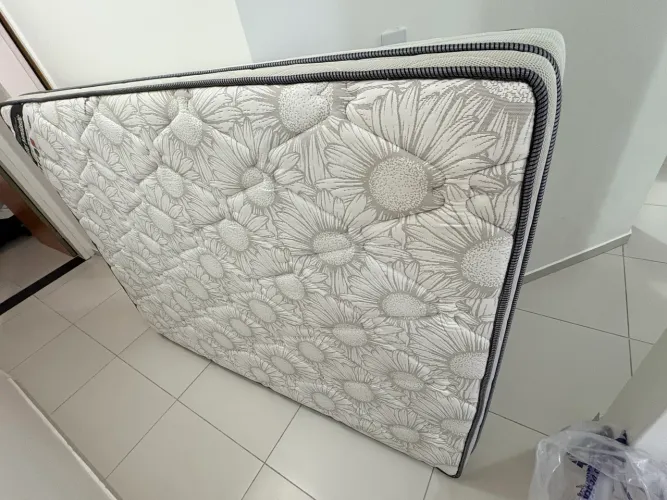 Colchão ortobom casal master nanolastic em perfeito estado 