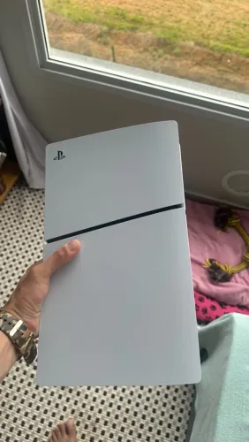 PS5 SLIM C/ LEITOR DE DISCO + JOGO SPIDER MAN MILES MORALES