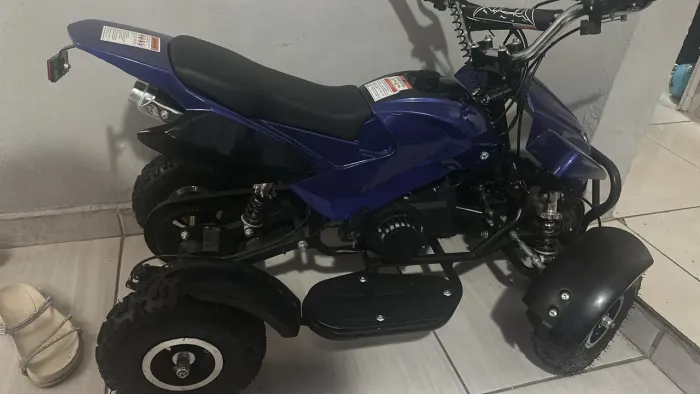Quadriciclos infantil a gasolina 