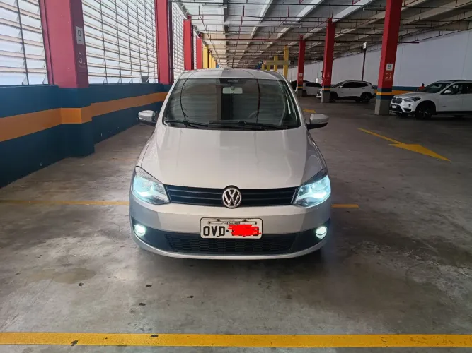 Volkswagen Fox 1.0 MI Total Flex 8V 5P 2014