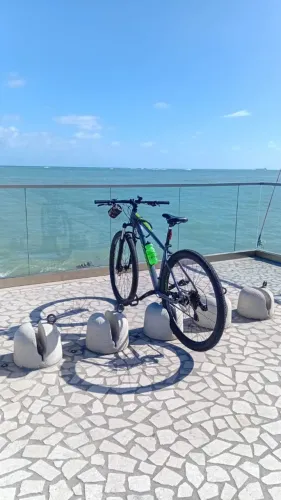 Vendo Bicicleta OGGI Hacker Sport 21V Aro 29 - Quadro 17