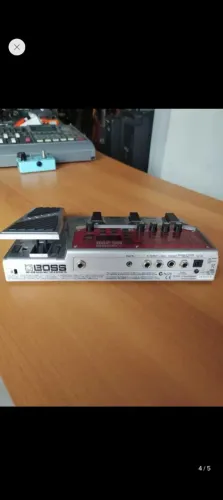 Pedaleira Boss ME-20B pra baixo zerada