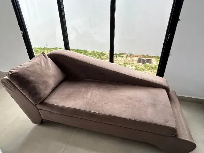 Sofá tipo divã/chaise/lounger
