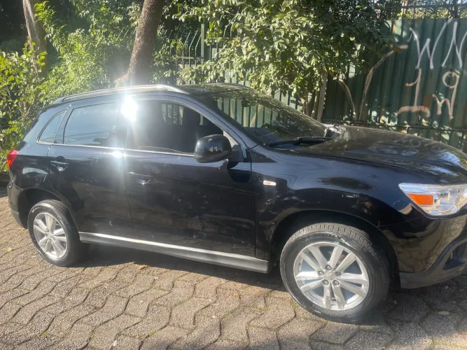 Mitsubishi ASX 2.0 16V 160cv Aut. 2012