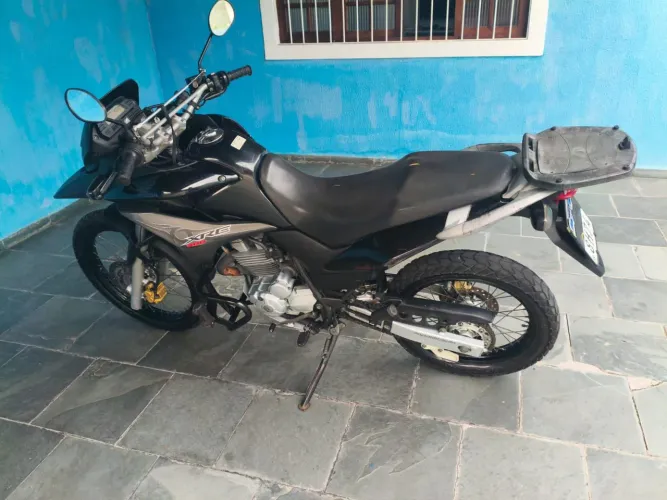 XRE 300