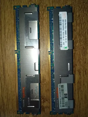 Memórias RAM ECC Hynix 8GB DDR3 1333MHz (2x4GB)