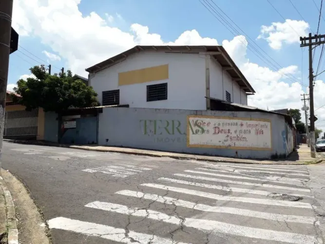 Rancho à venda, 270 m² por R$ 550.000,00 - Vila Ianni - Itu/SP